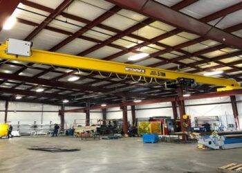 Why Choose an Overhead Gantry Crane?